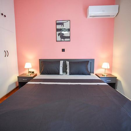 Modern Apartment By Athens' Center Esterno foto